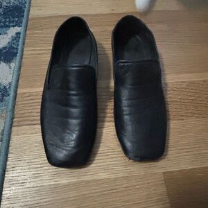 Everlane leather loafers size 7.5
